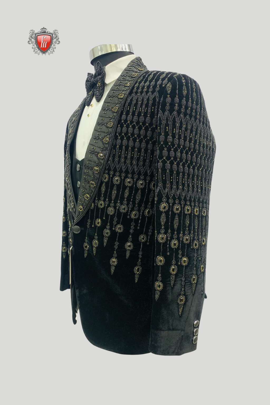 Costume bleu pour homme Tealish - Une tenue audacieuse et élégante pour chaque occasion