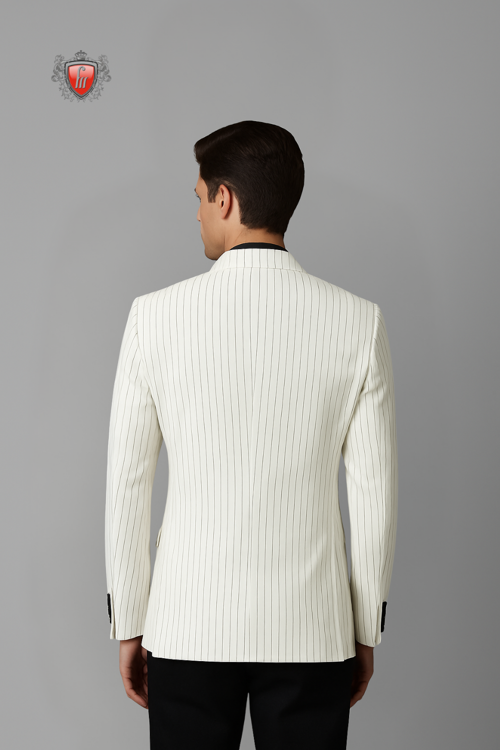 Costume blanc pour homme – Tenue élégante et audacieuse pour les occasions spéciales