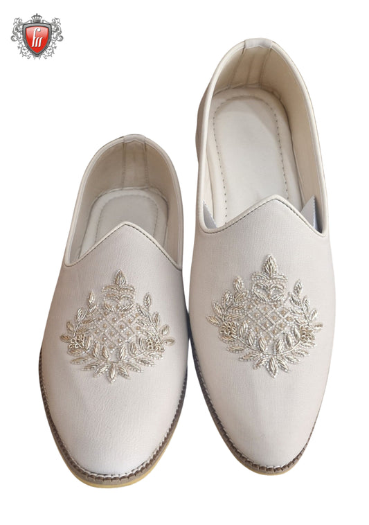 Men’s Cream Suede Heel Jutti – Golden Dabka Embroidery, Festive Wear
