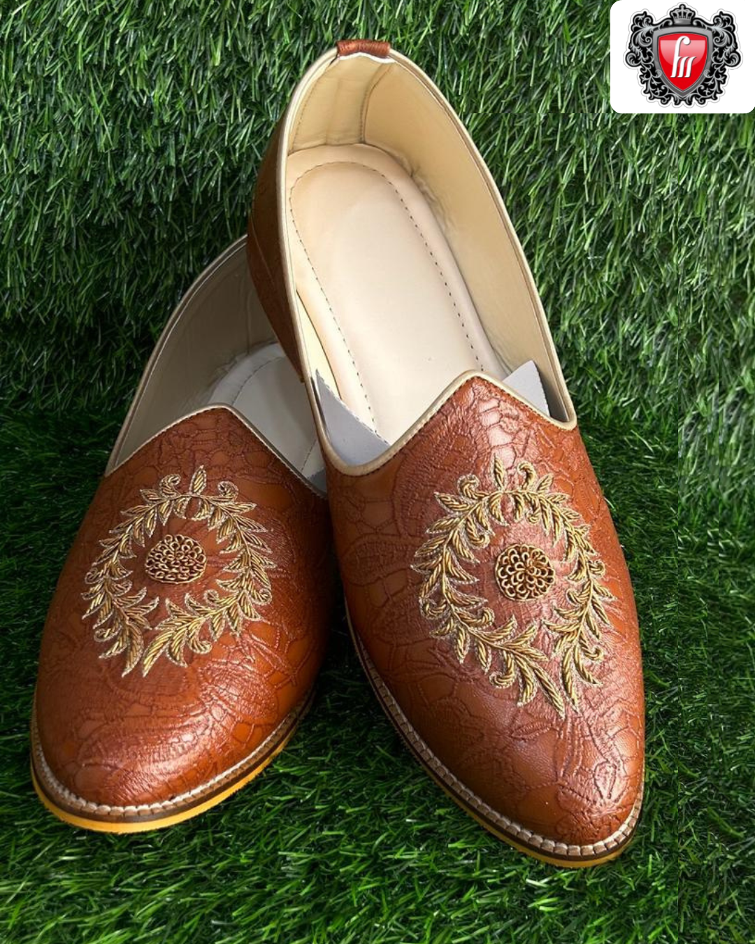 Men’s Brown Suede Jutti – Embroidered Heel, Textured Design
