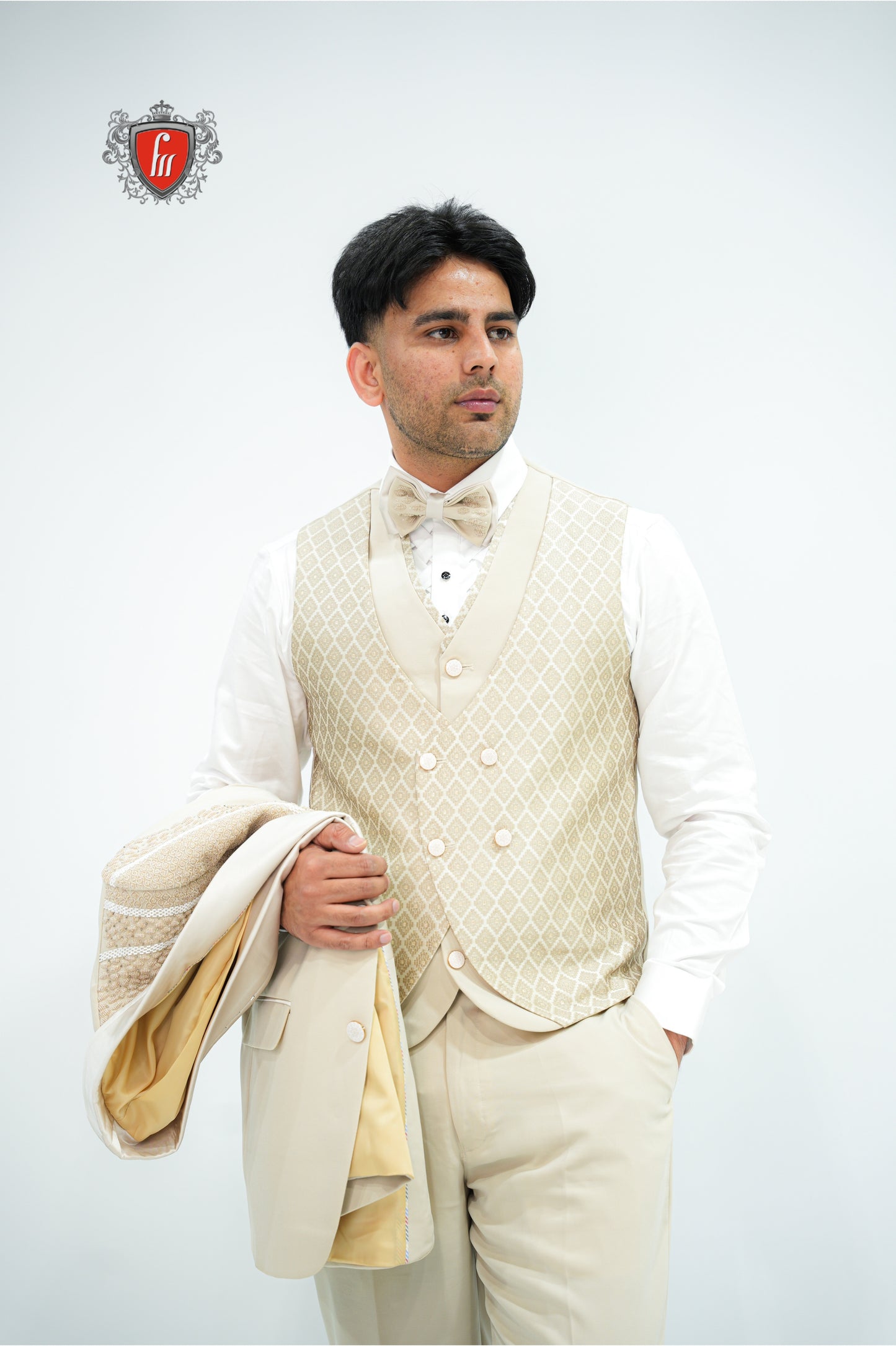 Men’s Cream Designer 5-Piece Suit – Embroidered Wedding & Reception Wear