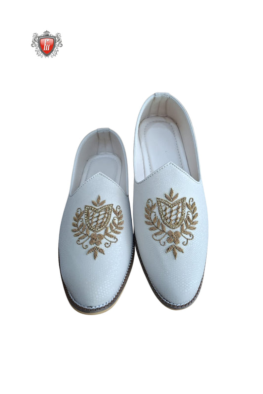 Men’s White Textured Jutti with Golden Crest Embroidery