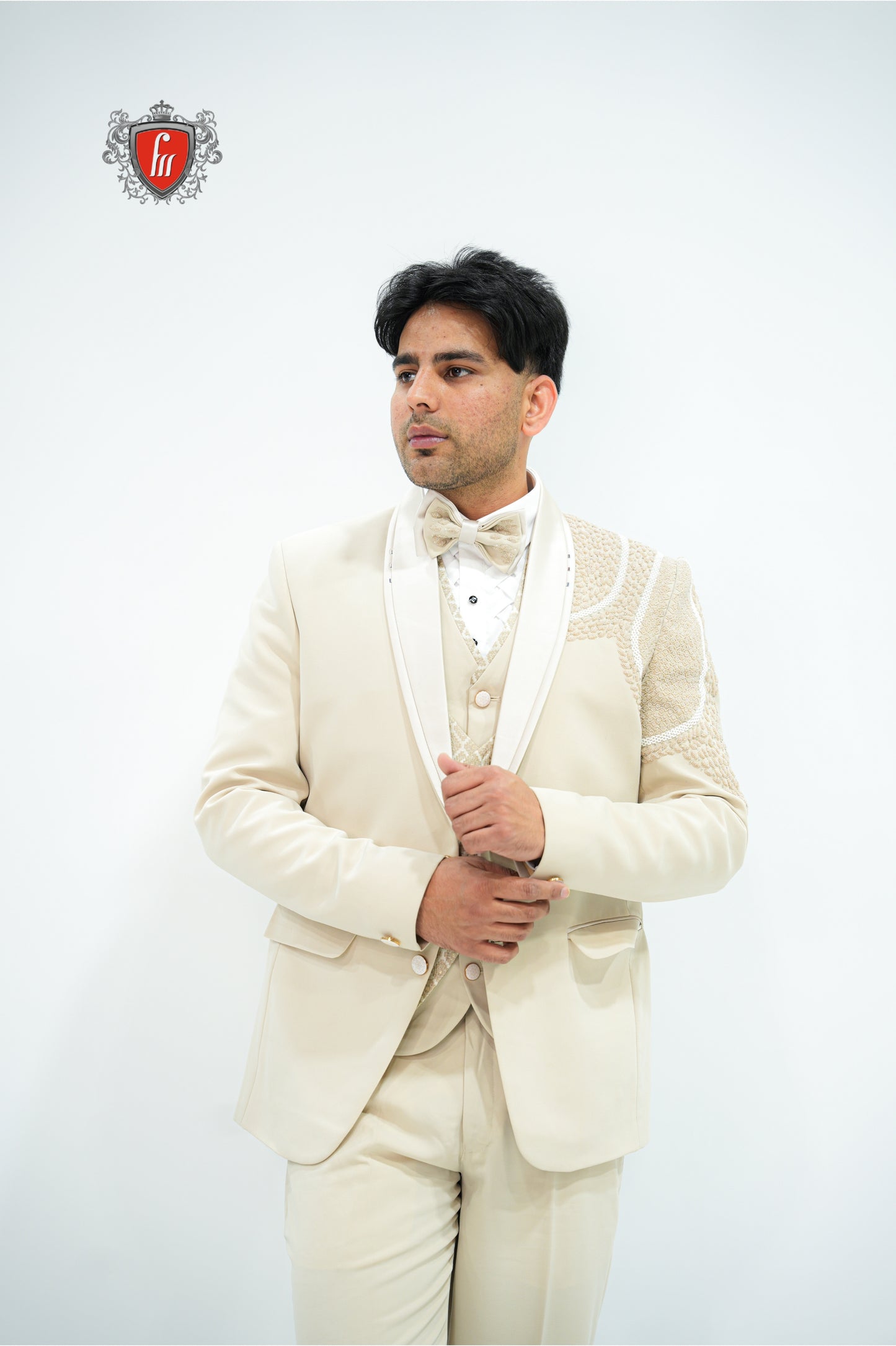 Men’s Cream Designer 5-Piece Suit – Embroidered Wedding & Reception Wear