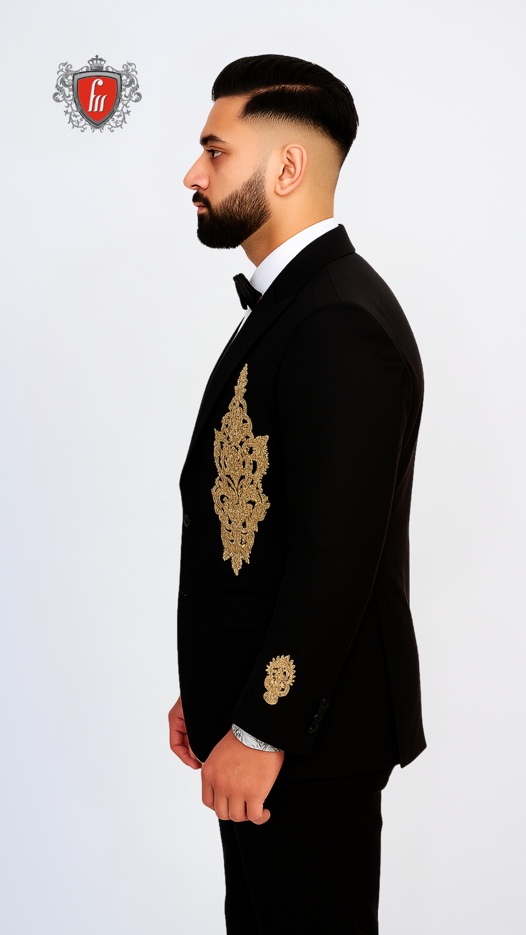 Men’s Black & Gold Statement Suit – Royal Look for Grand Occasions