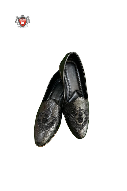 Black Textured Leather Jutti with Royal Embroidery