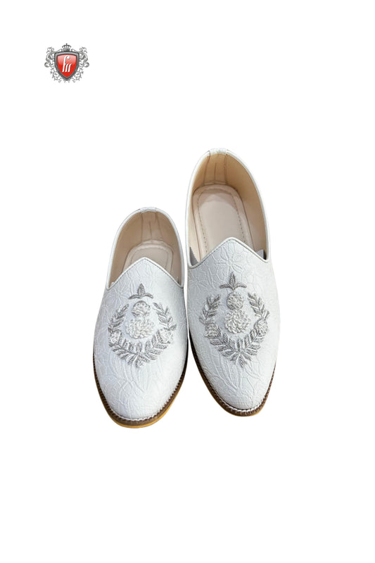 White Textured Jutti with Silver Floral Laurel Embroidery