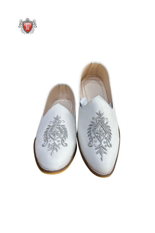 White Jutti with Royal Silver Crest Embroidery