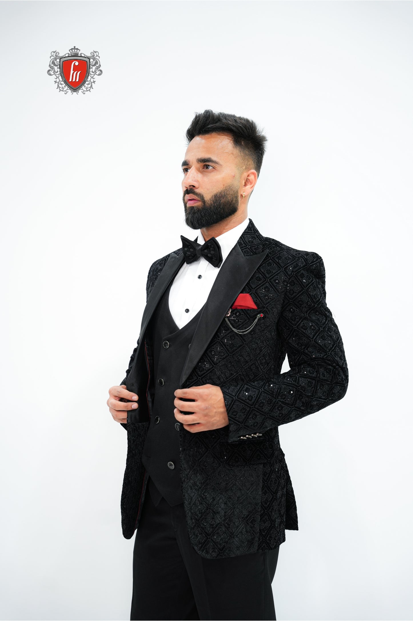 Men’s Black Velvet Tuxedo 3-Piece Suit with Pattern Detailing – Luxury Formal Wear