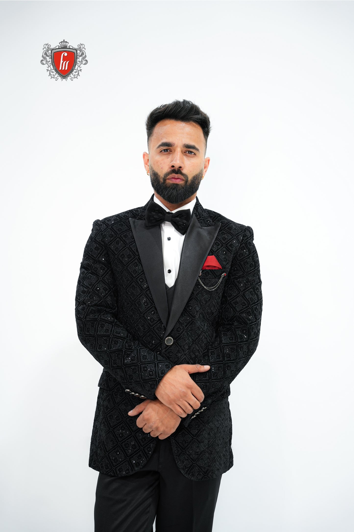 Men’s Black Velvet Tuxedo 3-Piece Suit with Pattern Detailing – Luxury Formal Wear