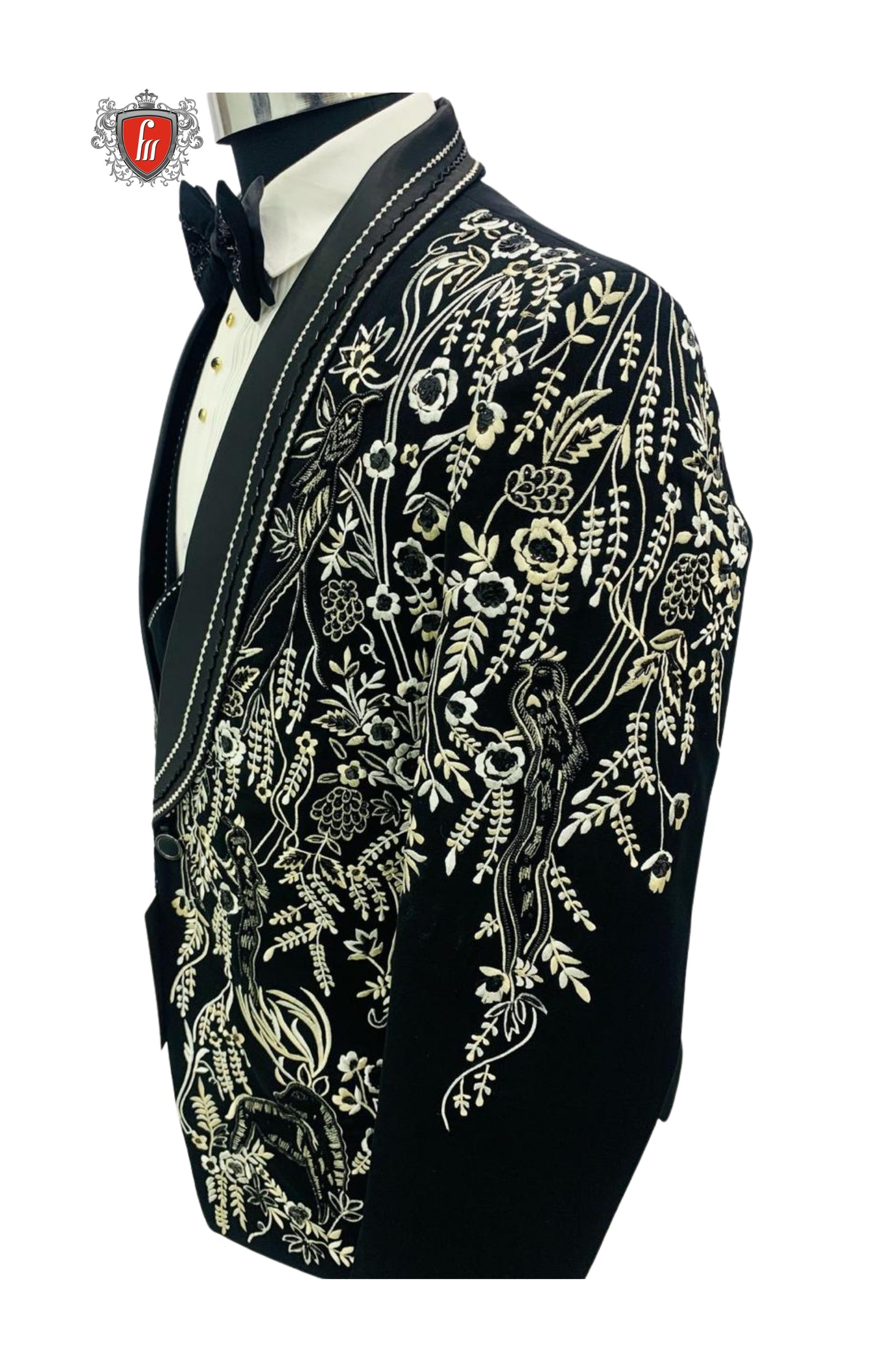 Men’s Black Wildlife Embroidered Tuxedo with Satin Lapel – Luxury Formal Wear with Animal & Flora Motif