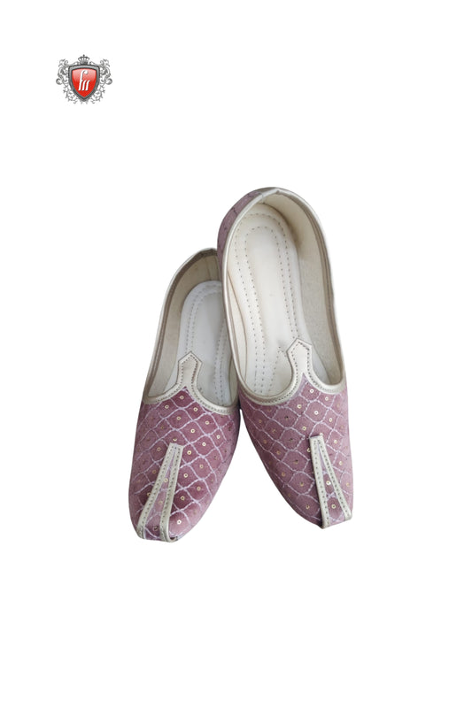 Fabmark Pink Velvet Jutti – Elegant Handcrafted Ethnic Footwear with Golden Detailing
