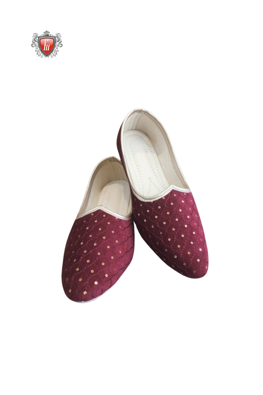 Fabmark Maroon Embellished Jutti – Elegant Festive Footwear