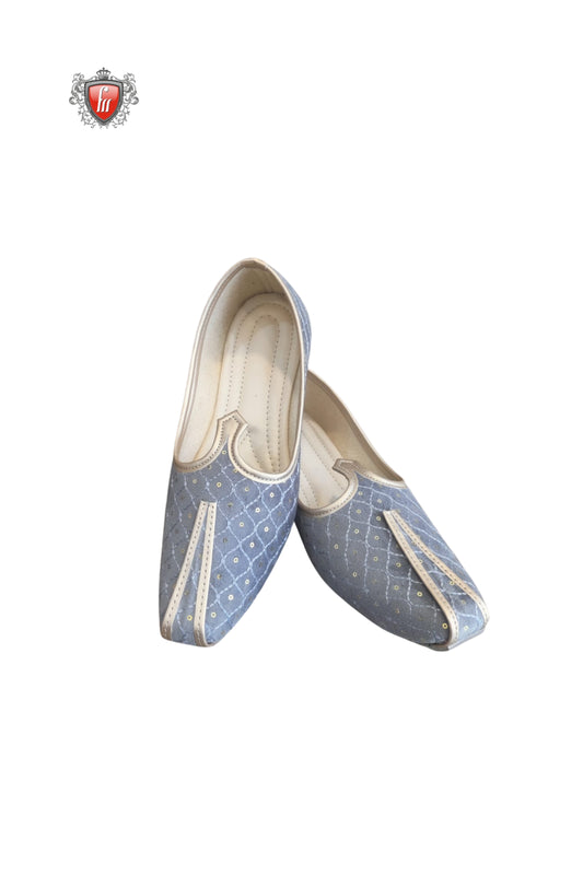 Fabmark Sky Blue Embroidered Jutti – Subtle Elegance for Ethnic Wear