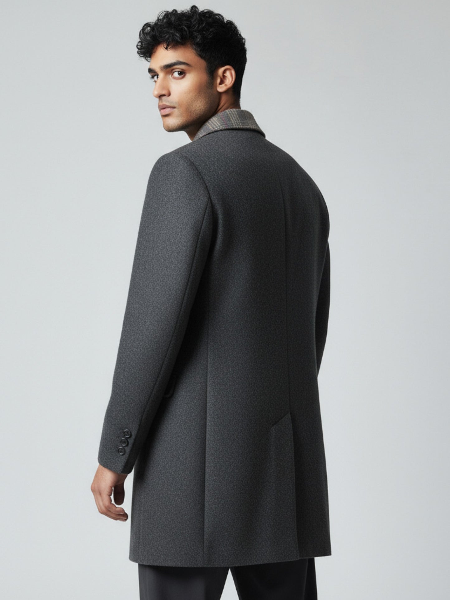 Men’s Dark Grey Wool Overcoat with Plaid Inner Lapel – Tailored Modern Winter Coat