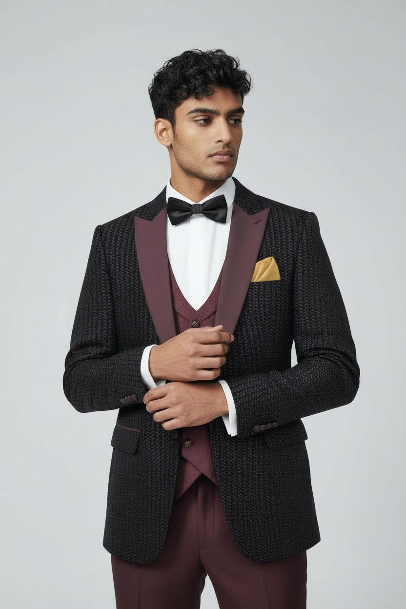 Blazer élégant marron texturé pour homme avec revers en satin | Vêtements de cérémonie haut de gamme