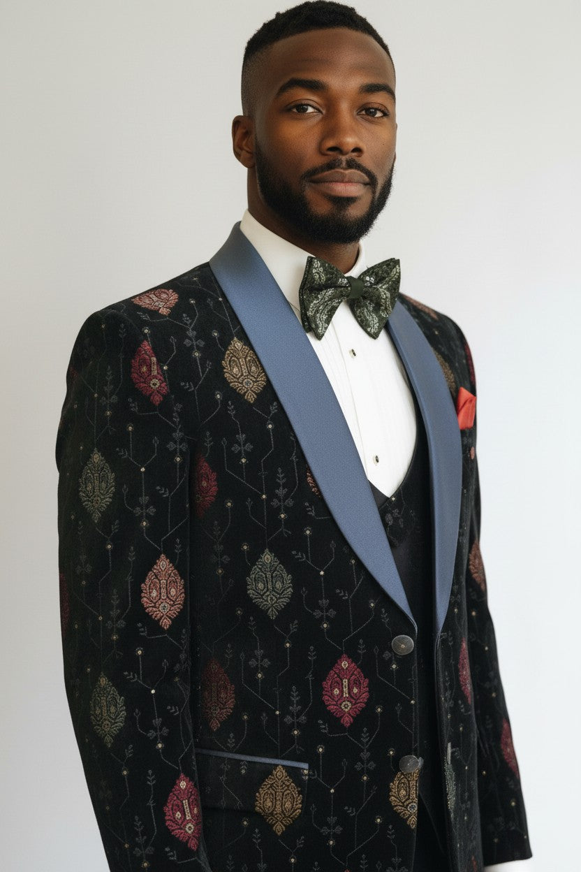 Blazer luxueux en velours bleu marine brodé pour homme avec revers en satin