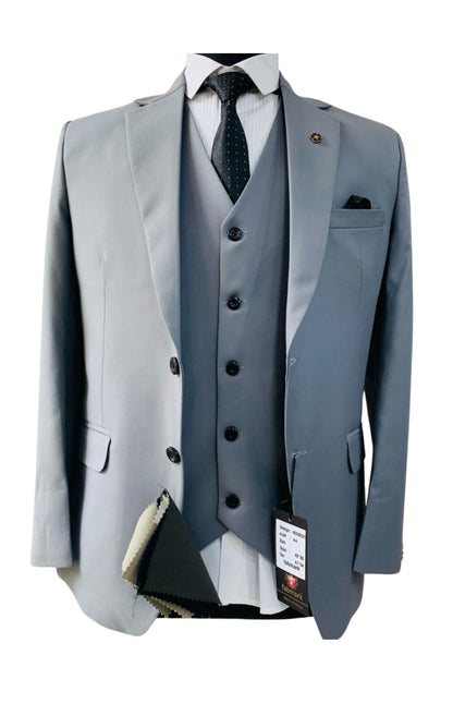 Sleek Charcoal Grey Men's Suit - Power Dressing for the Modern Era