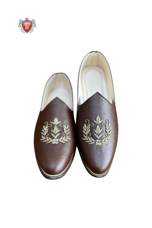 Men’s Brown Leather Jutti with Golden Laurel Embroidery