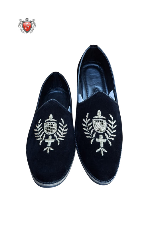 Men’s Black Velvet Jutti with Golden Laurel Embroidery