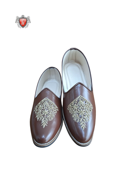 Men’s Dark Brown Embroidered Ethnic Jutti – Handcrafted Traditional Footwear