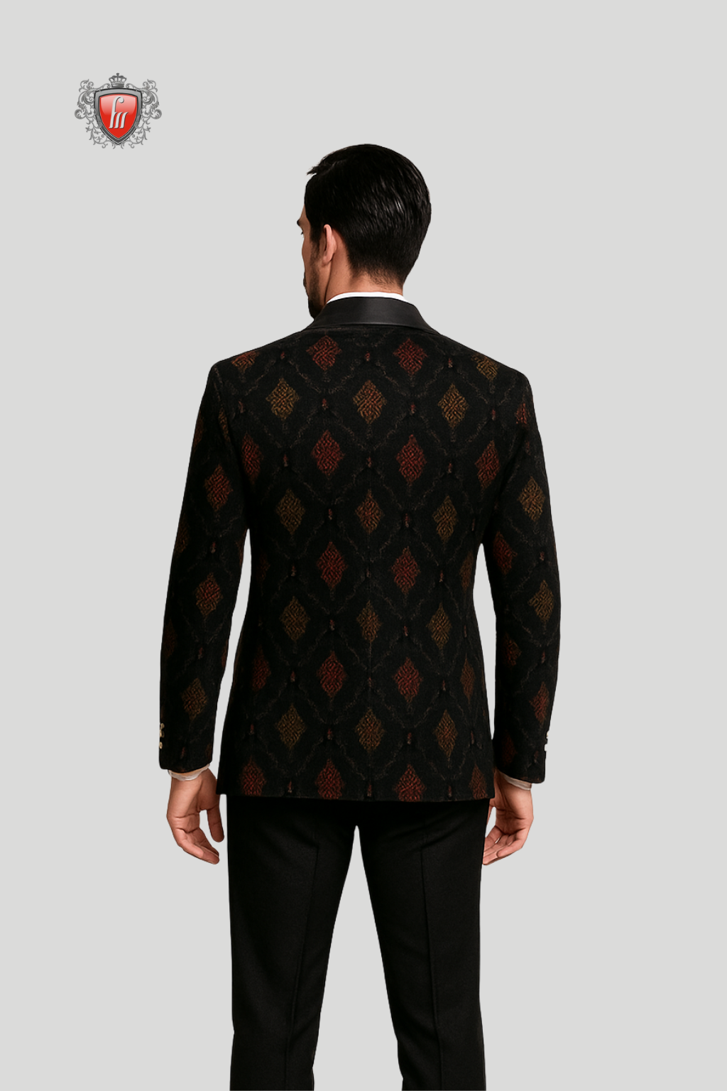 Blazer luxueux en velours bleu marine brodé pour homme avec revers en satin