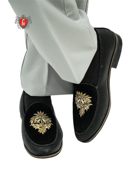 Men’s Black Embroidered Jutti – Regal Slip-On for Weddings