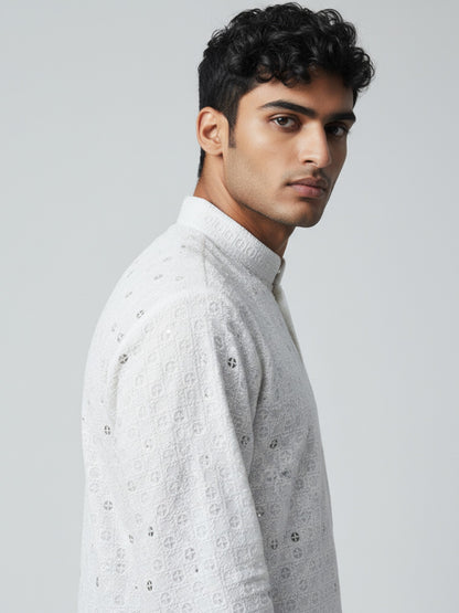 White Chikankari Kurta Pajama for Men – Elegant Embroidered Ensemble