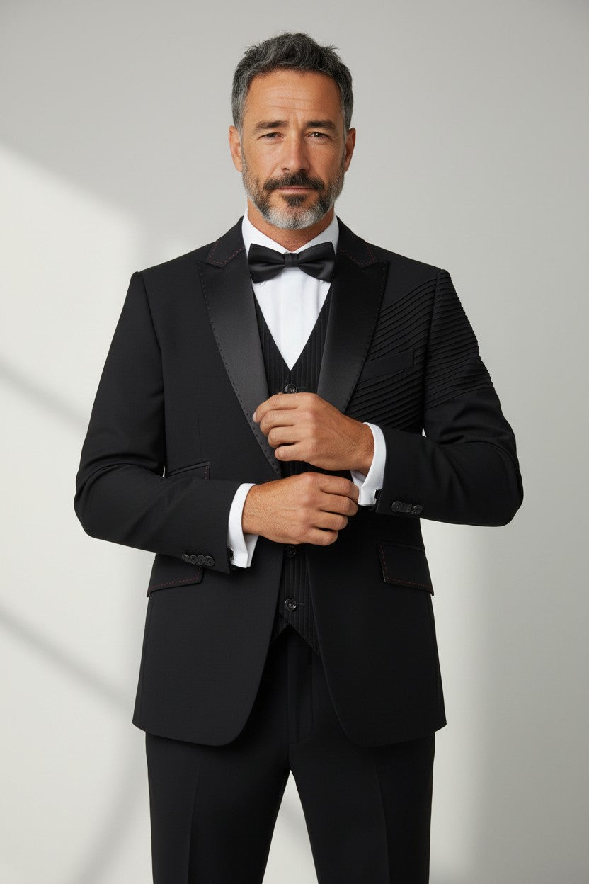Men’s Black Pleated-Shoulder Tuxedo – Luxury 3-Piece Designer Suit